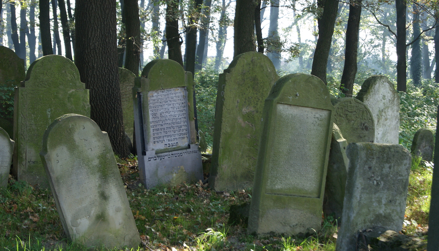 Gravestones old